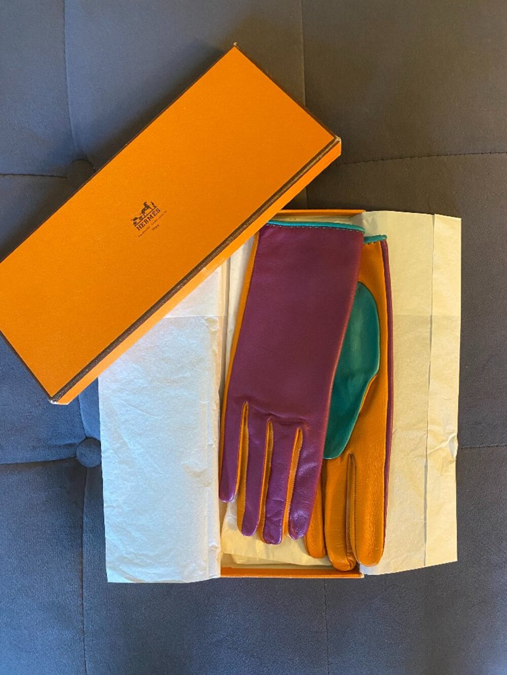 Hermès Vintage Tricolor Lambskin (Agneau) Gloves with Cashmere Lining